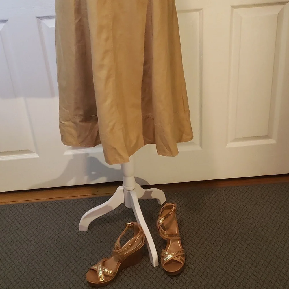 New Banana Republic Mind Dress Sz 4 Tan color - Picture 3 of 12